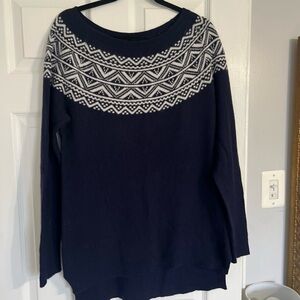 Gap Maternity Navy and cream Knit Fair Isle Tunic Sweater. Size Medium.